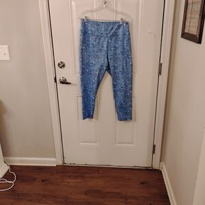 Blue Patterned Leggings By Live Well. Side Pockets Like New Worn Once